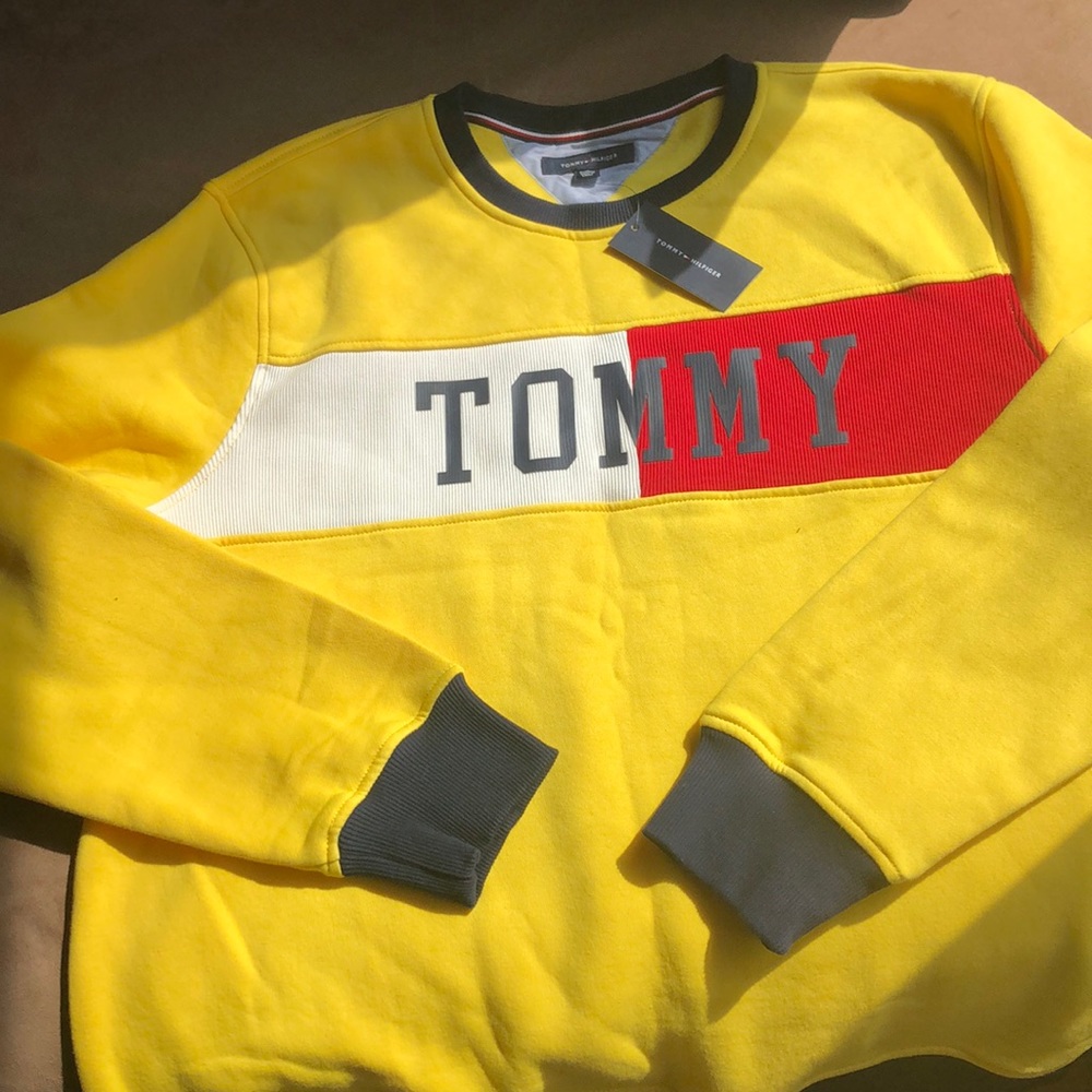 Tommy sweatshirt